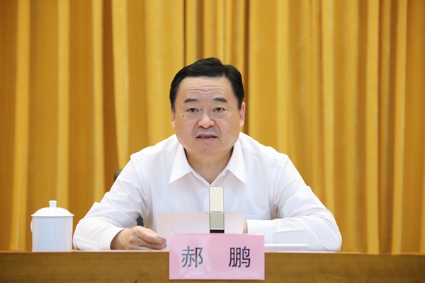 國資央企認(rèn)真學(xué)習(xí)貫徹習(xí)近平總書記重要指示精神和中央政治局會(huì)議精神 扎實(shí)做好當(dāng)前各項(xiàng)重點(diǎn)工作 以實(shí)際行動(dòng)迎接黨的二十大勝利召開